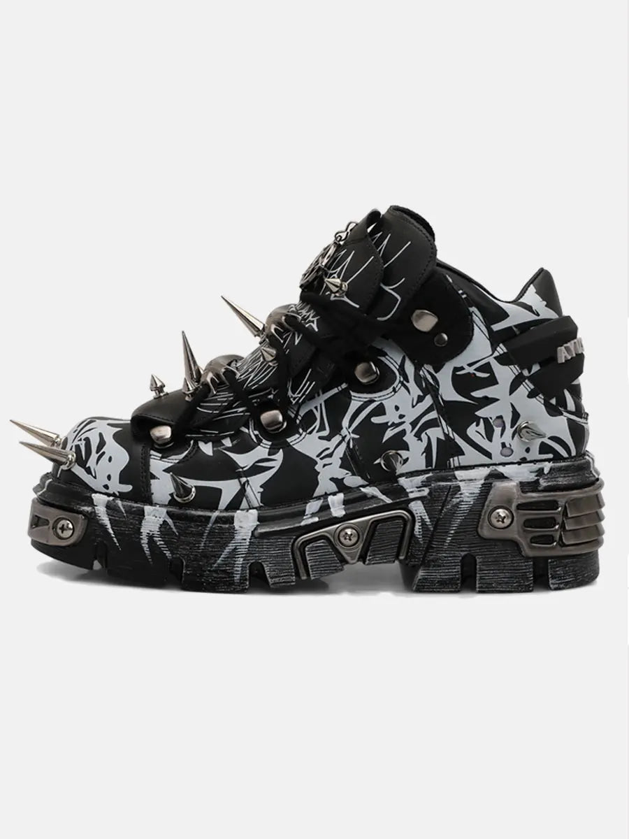 2026 Novo Design Original Plataforma Graffiti Unissex com Rebites Escuros Estilo Rock Punk, Tênis Casual Dad Shoes com Sola Plataforma