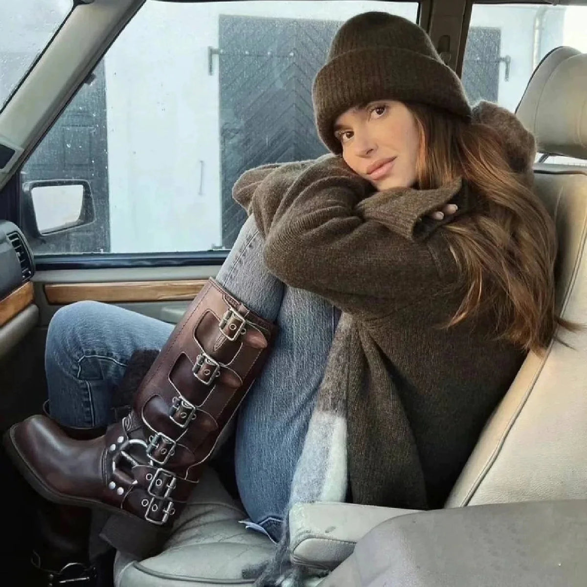 Botas Altas de Couro Genuíno para Mulheres com Fivela de Metal, Bico Quadrado, Estilo Punk, Salto Grosso, Botas de Motociclista