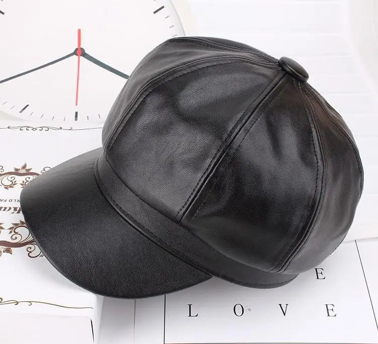 Boina Gótica Preta de Couro PU com Viseira