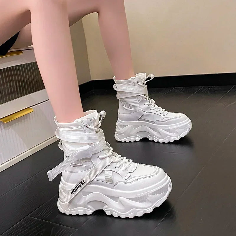Nova plataforma tênis feminino cruz rendas até luz sapatos casuais designer de moda sapatos vulcanizados casuais marca senhoras botas curtas