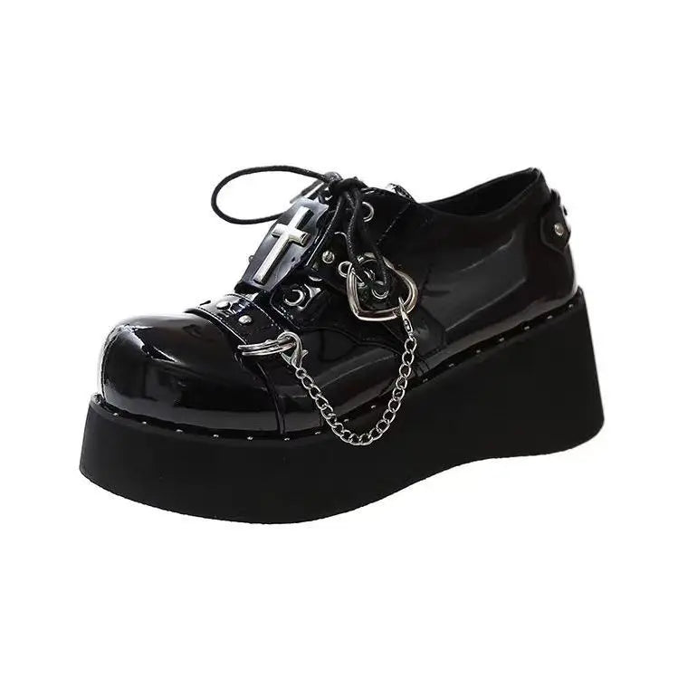 Sapato Plataforma Slip-On Gótico Punk