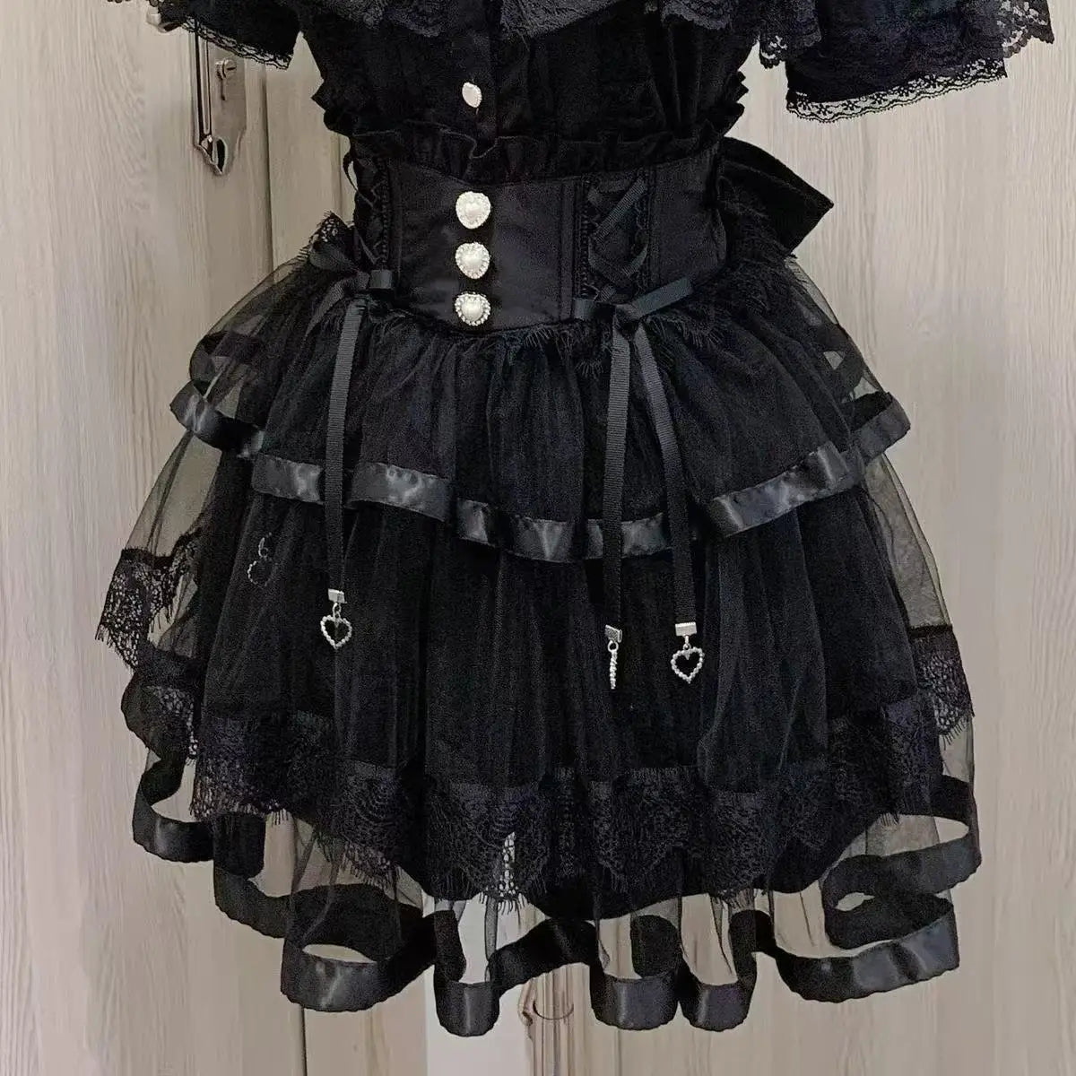 Minissaia Feminina Estilo Lolita Doce Japonês, Retro Elegante, com Renda e Faixas, Saias de Festa em Camadas, Gótica Y2k com Fivelas Metálicas