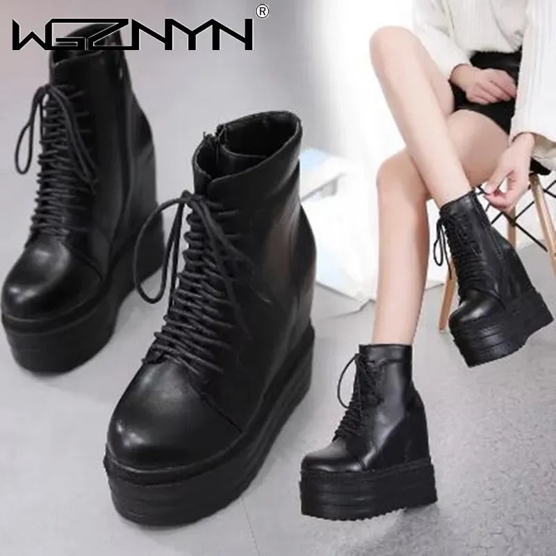 Bota Punk Plataforma 14cm