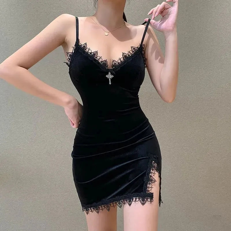 Vintage veludo cinta de espaguete vestidos femininos sexy rendas cintura alta fenda bodycon vestido mulher goth festa clube com decote em v mini vestido