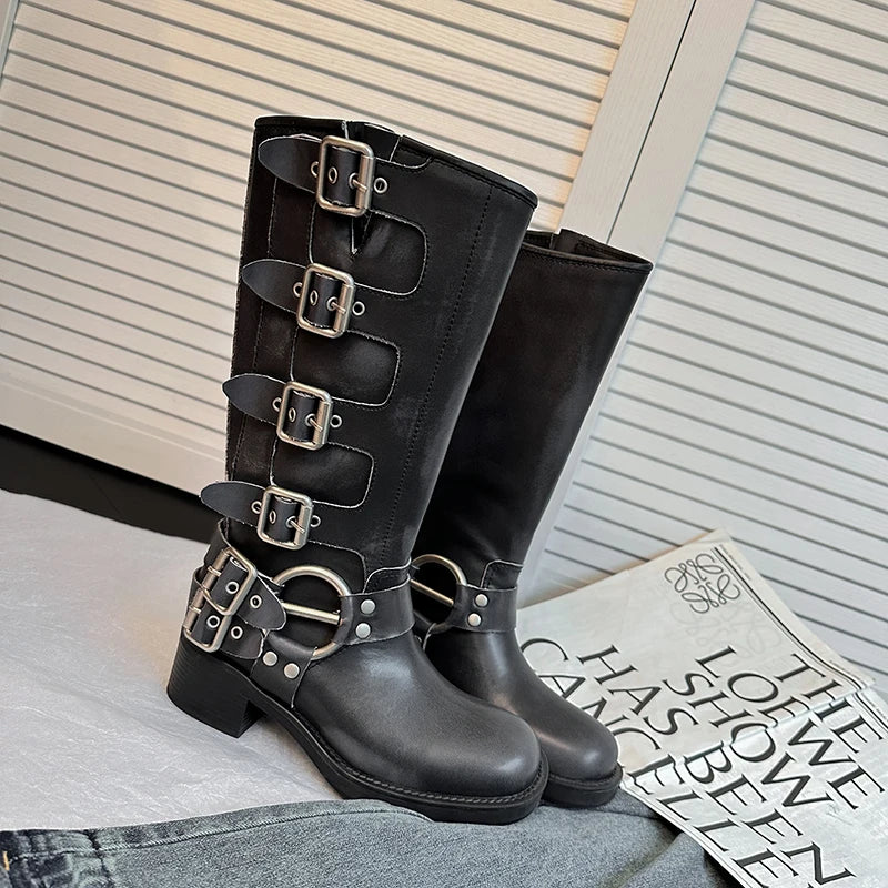Botas Altas de Couro Genuíno para Mulheres com Fivela de Metal, Bico Quadrado, Estilo Punk, Salto Grosso, Botas de Motociclista