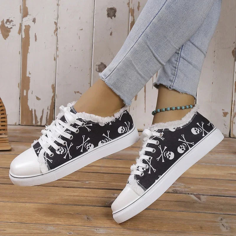 Crânio feminino morcego padrão sapatos vulcanizados sapatos planos moda rendas até tênis feminino casual respirável sapato de lona 2024