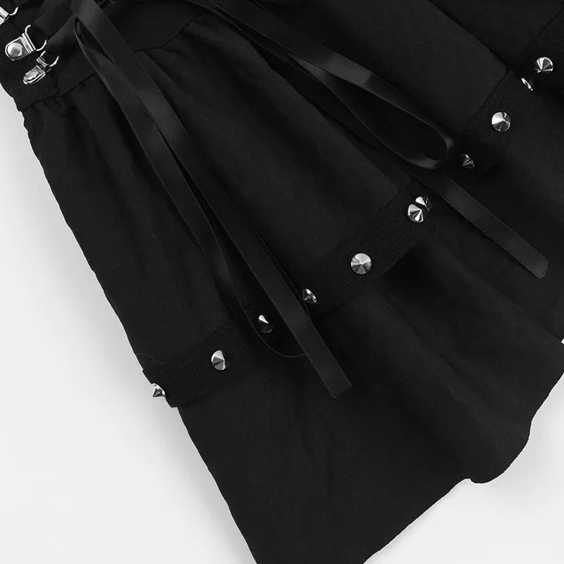 Mini Saia Punk Vintage com Rebites