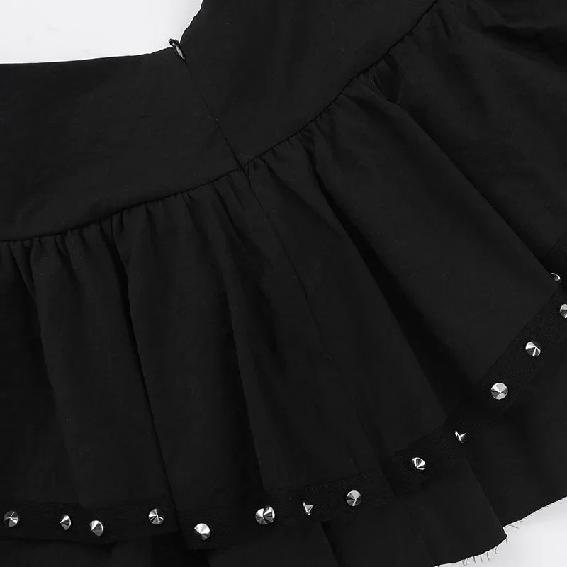Mini Saia Punk Vintage com Rebites
