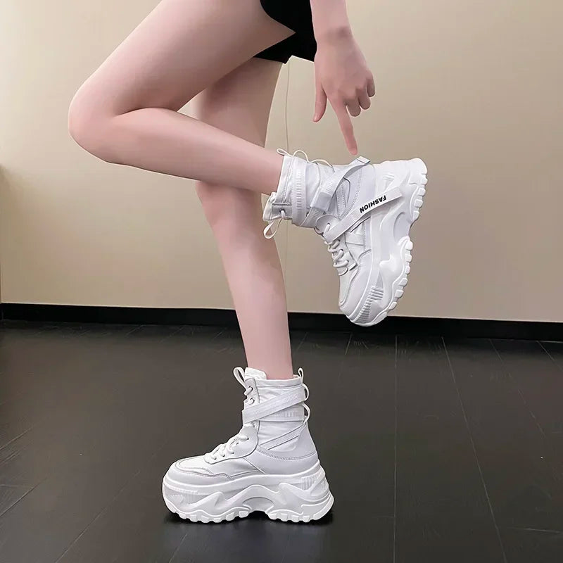 Nova plataforma tênis feminino cruz rendas até luz sapatos casuais designer de moda sapatos vulcanizados casuais marca senhoras botas curtas