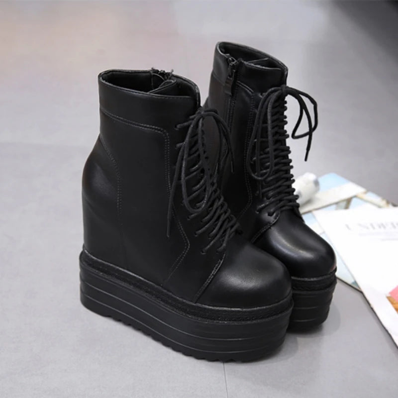 Bota Punk Plataforma 14cm