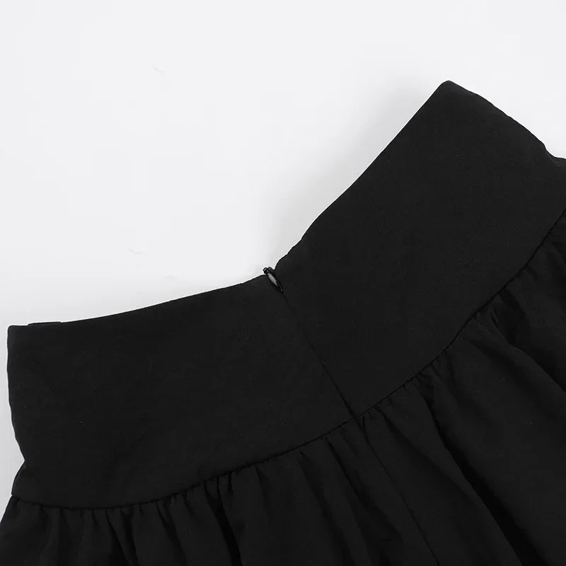 Mini Saia Punk Vintage com Rebites