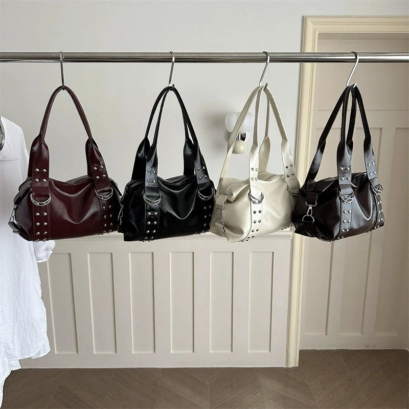 Bolsa de Ombro Feminina em Couro PU de Alta Qualidade, Grande Capacidade, Estilo Y2K, Bolsa de Braço com Rebites, Bolsa Boston Feminina para o Dia a Dia